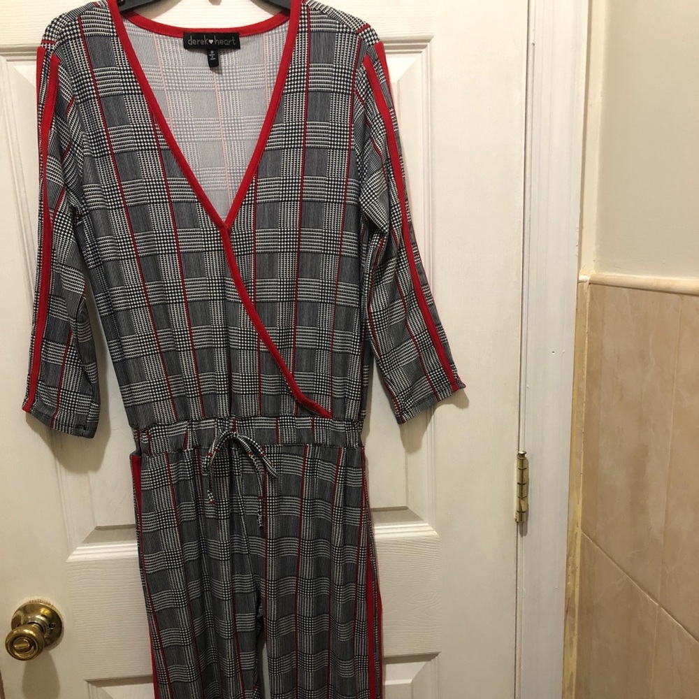 COPY - Black and white striped jumpsuit red strip…